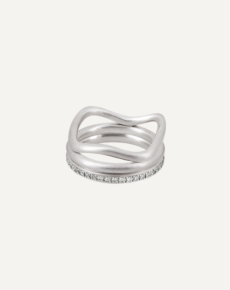 18k white gold
